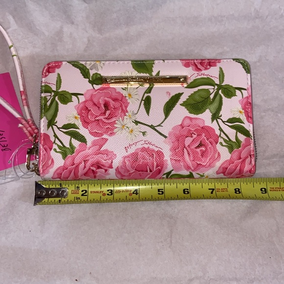 NWT Betsey Johnson Wallet/Wristlet Clutch - Picture 11 of 13